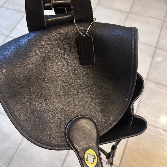 Vintage Coach Black Leather Backpack - Picture 11 of 16
